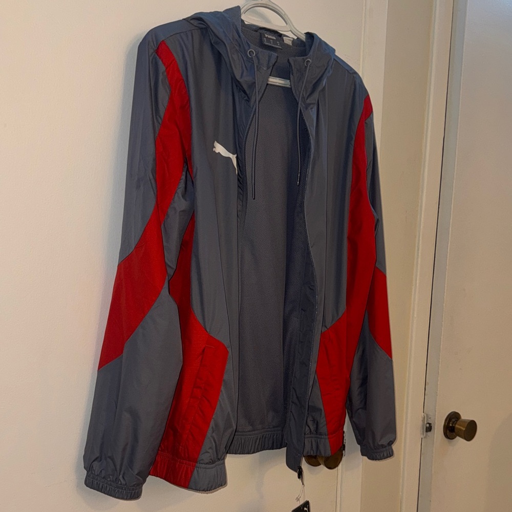 BRAND NEW Puma Men's Gray and Red Windbreaker - Picture 7 of 8